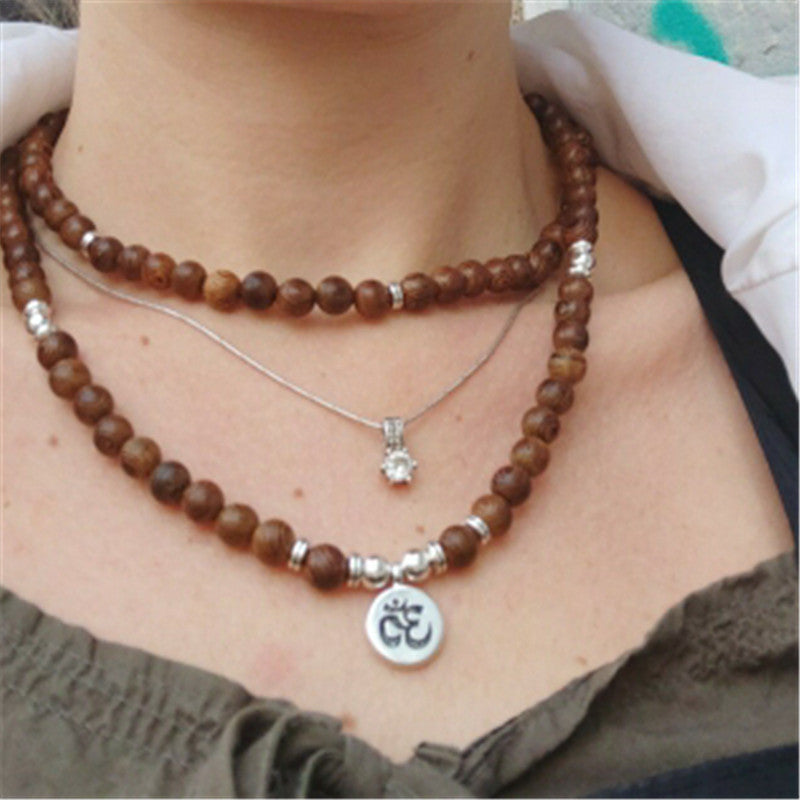 Collier tibétain en bois naturel